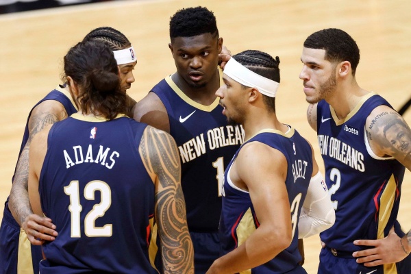 战队近况：鹈鹕势头正盛，绿军陷重建阵痛